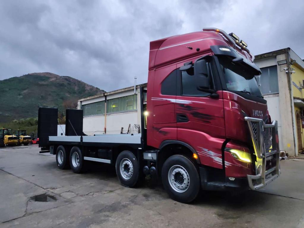 Iveco X-WAY 570 Foto 22