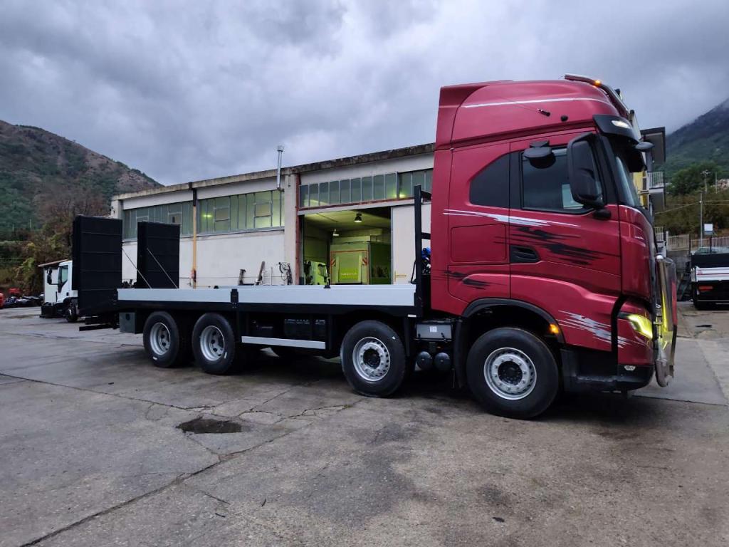 Iveco X-WAY 570 Foto 27