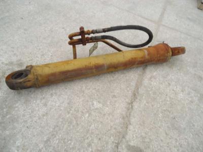 Pistón de penetración para Fiat Allis FE18 vendida por OLM 90 Srl