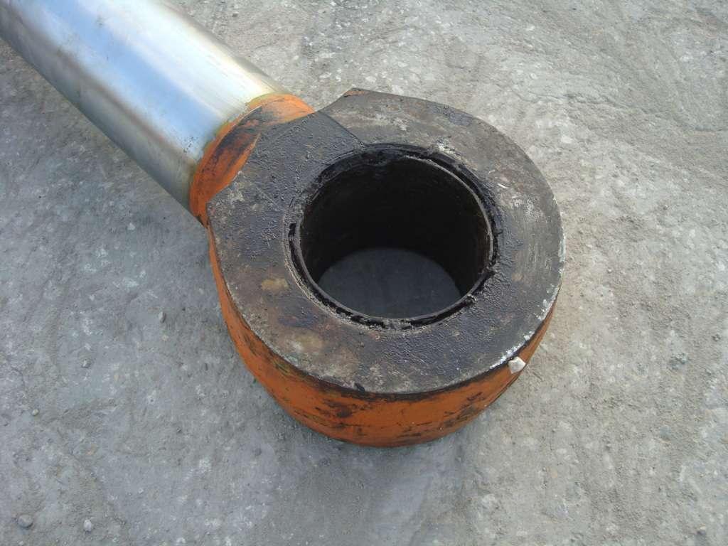 Vástago de cilindro para ESCAVATORE FH330.3 Foto 2