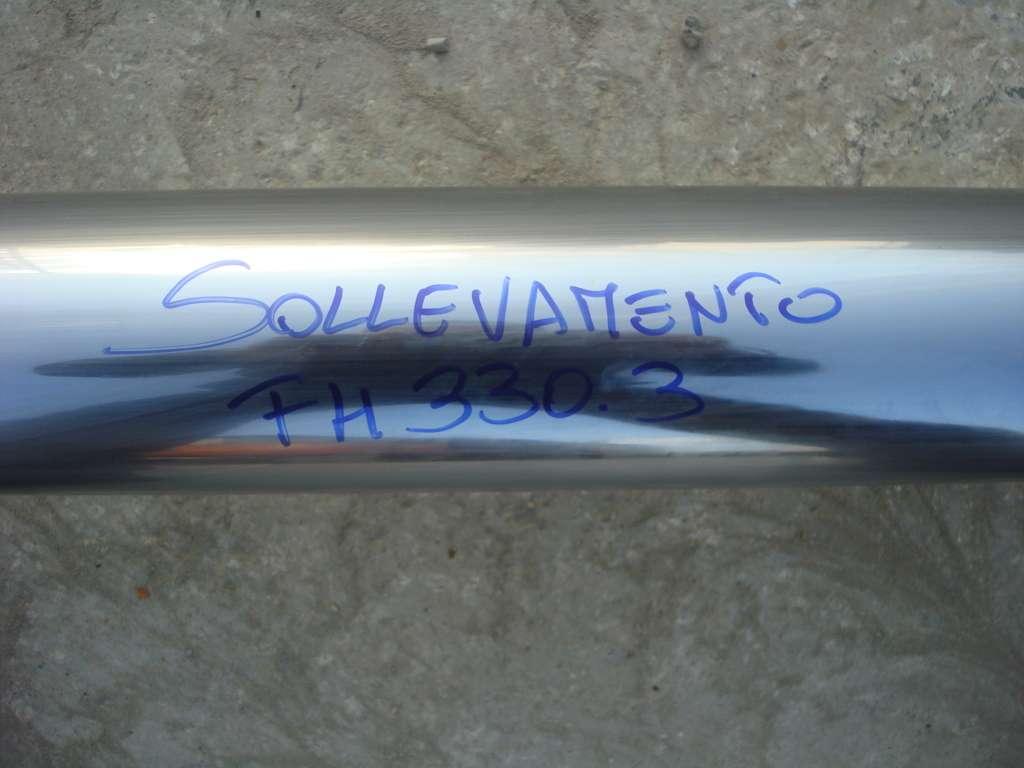 Vástago de cilindro para ESCAVATORE FH330.3 Foto 5