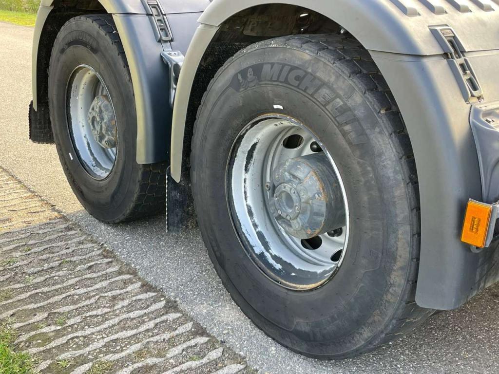 Scania R 730 A6X4NZ Foto 17