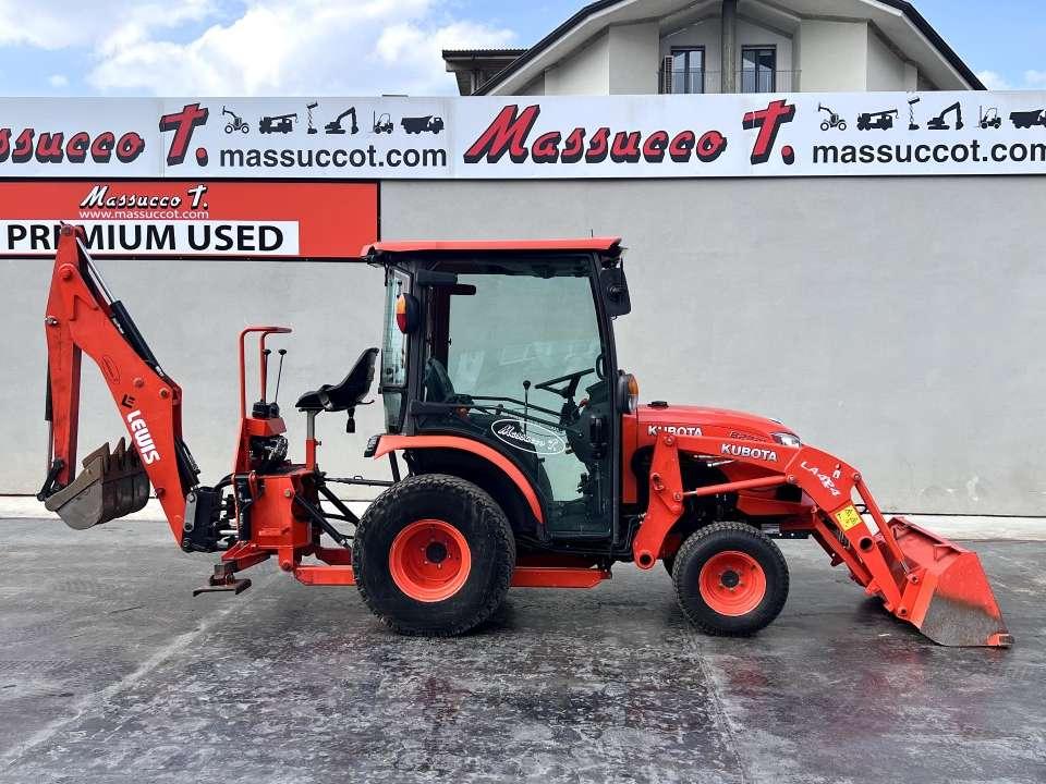 Kubota B2231 4x4 CON retro  LEWIS Foto 14