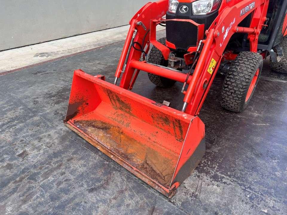 Kubota B2231 4x4 CON retro  LEWIS Foto 6