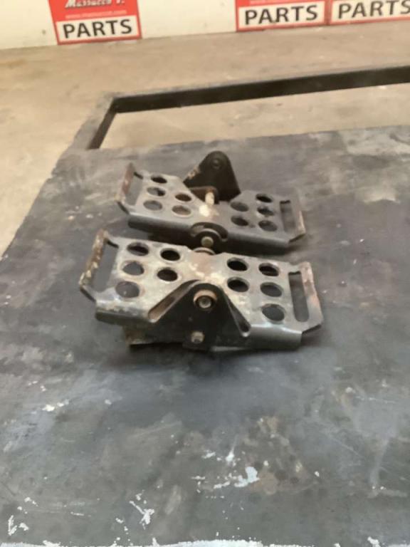 Pedalera para Bobcat 753 Foto 4