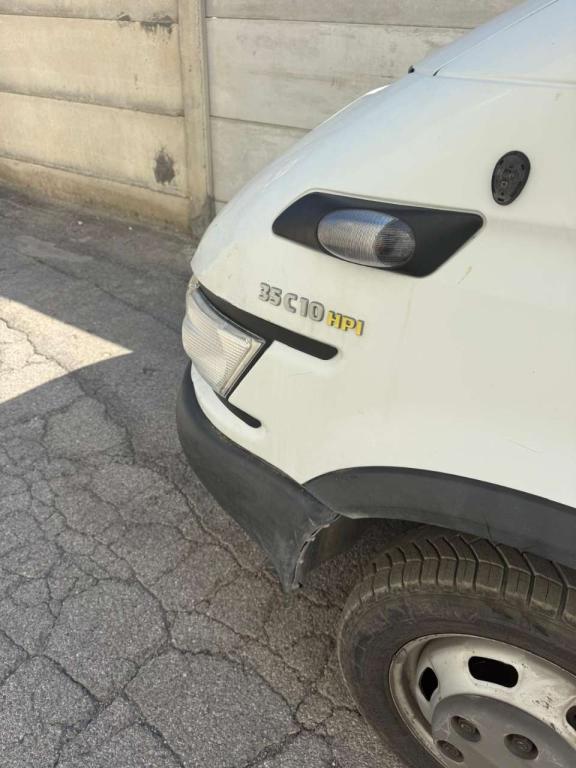 Iveco Daily 35C10 HPI Foto 2