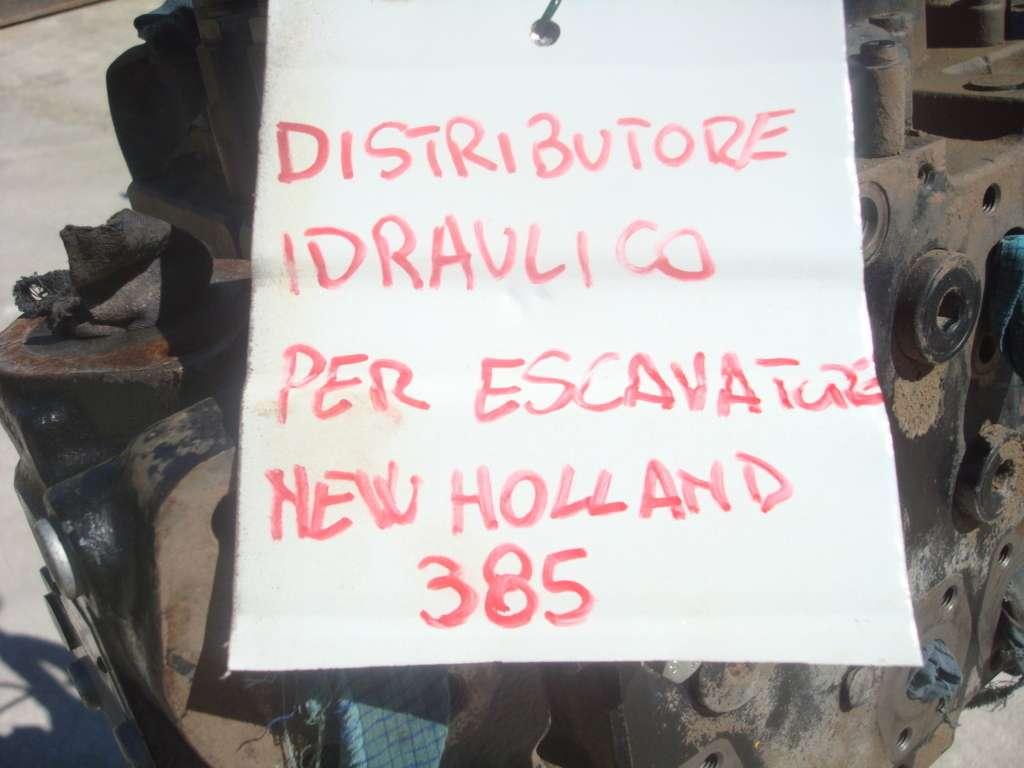 Distribuidor hidraulico para New Holland 385 Foto 3