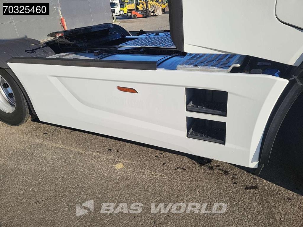 Iveco S-Way 510 4X2 2x Tanks ACC Navi Foto 18