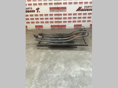 Balestre anteriori para Volvo FH16 550 6x4 vendida por Massucco T. Srl Area Ricambi