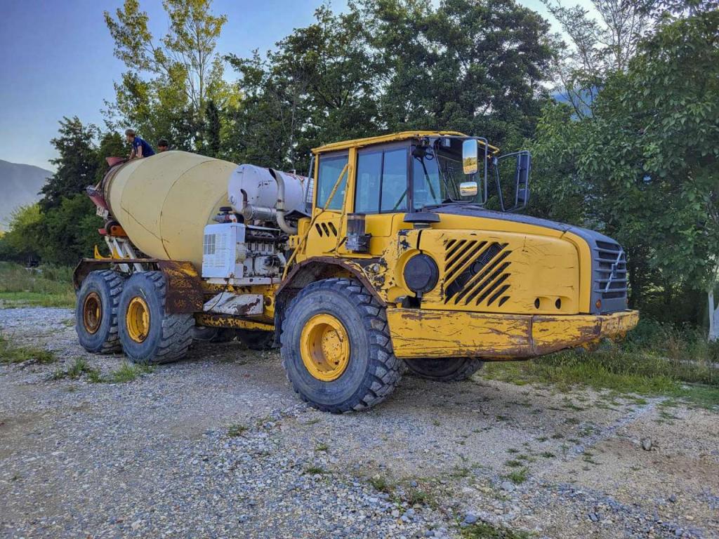 Volvo A25D Foto 1