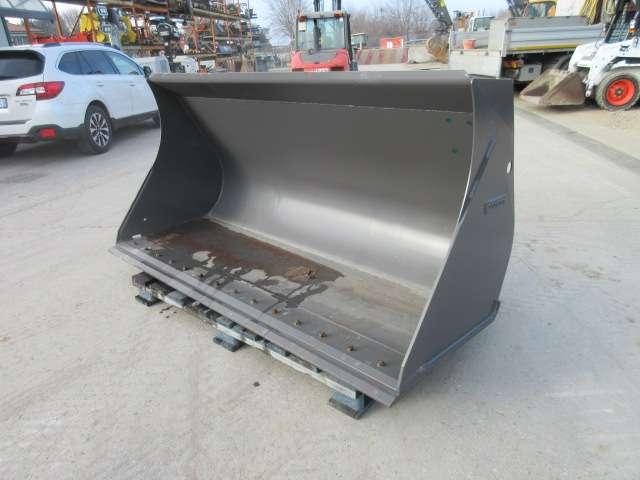 Volvo L45 Foto 2