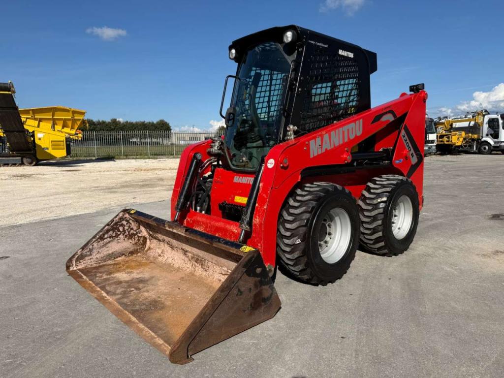 Manitou R2200 Foto 2