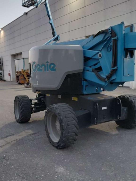 Genie Z62-40 Foto 1
