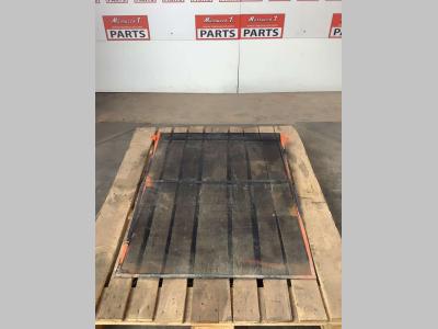 Rejilla para Fiat Hitachi Ex 215 - protezione radiatore vendida por Massucco T. Srl Area Ricambi