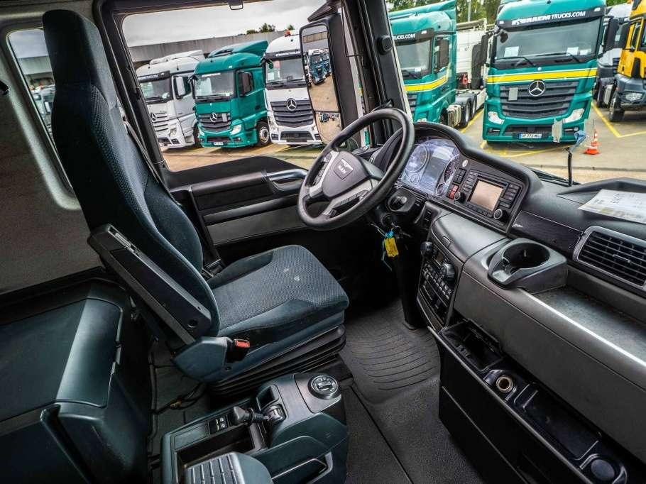 Man TGX 33.560 XLX BLS+BIG AXLES+INTARDER Foto 19