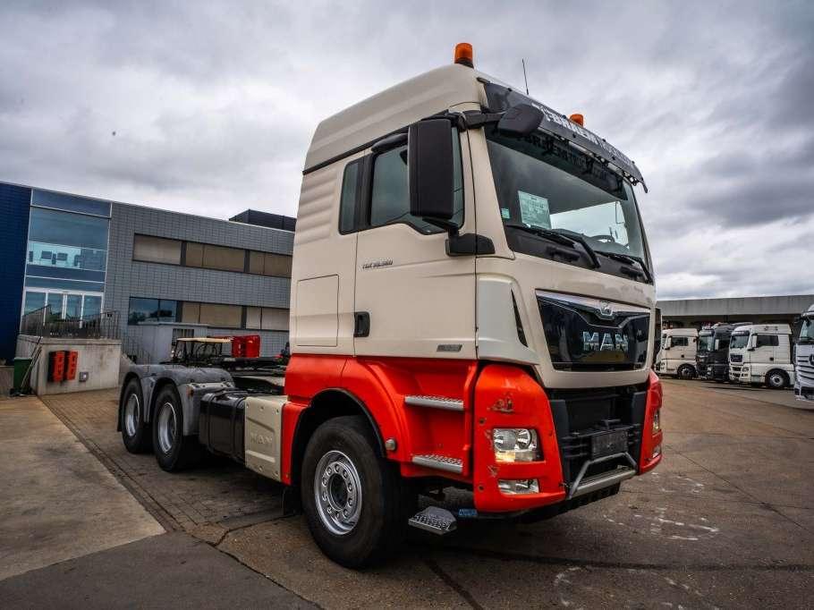 Man TGX 33.560 XLX BLS+BIG AXLES+INTARDER Foto 2