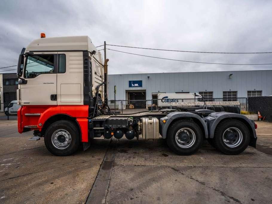 Man TGX 33.560 XLX BLS+BIG AXLES+INTARDER Foto 8