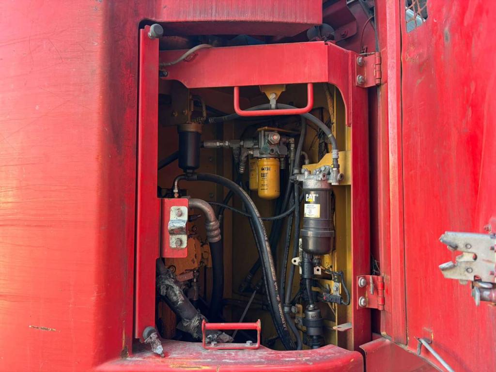 Caterpillar 325 F LCR Foto 29