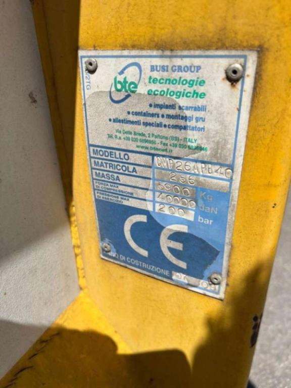 COMPATTATORE USATO SCARRABILE A CASSETTO Foto 5