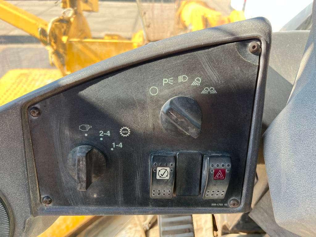 Caterpillar 938G - Top Condition / Airco Foto 11