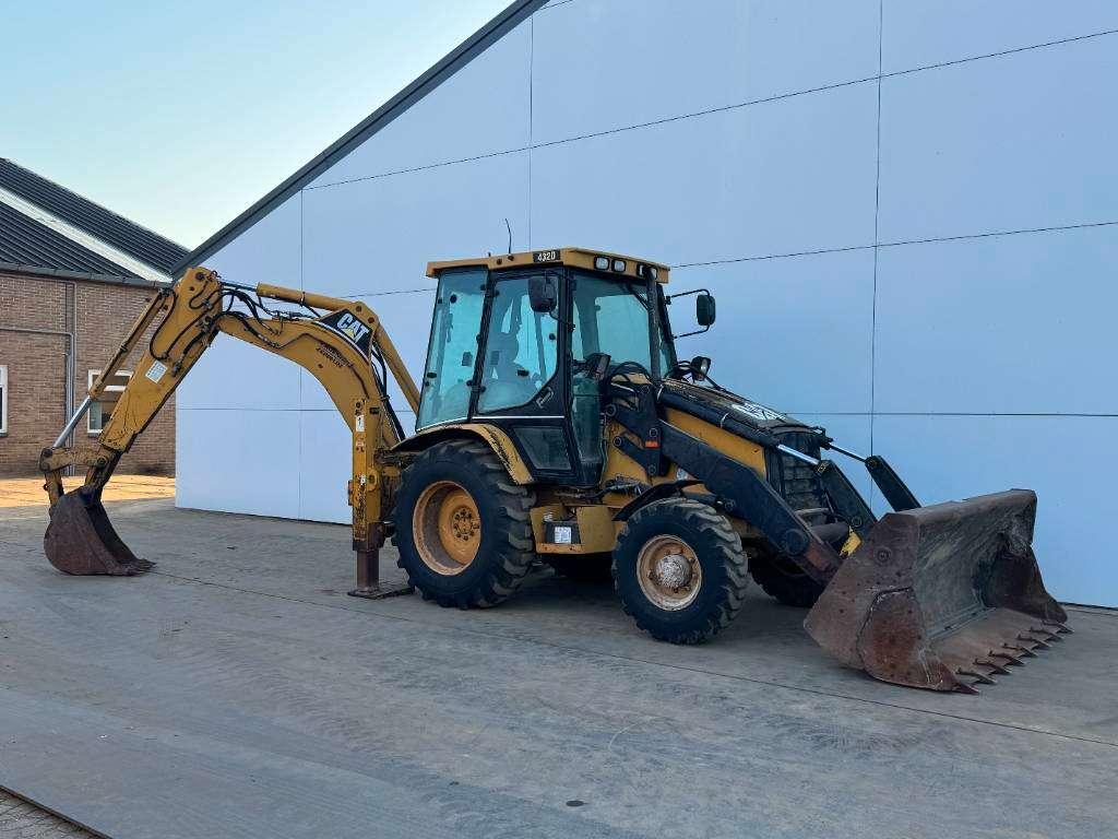 Caterpillar 432D - Telescopic Boom / Hammer Lines Foto 7