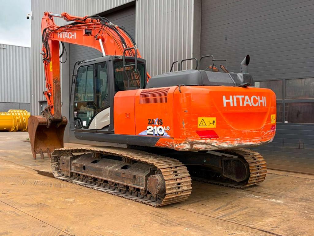 Hitachi ZX210LC-6 Foto 3