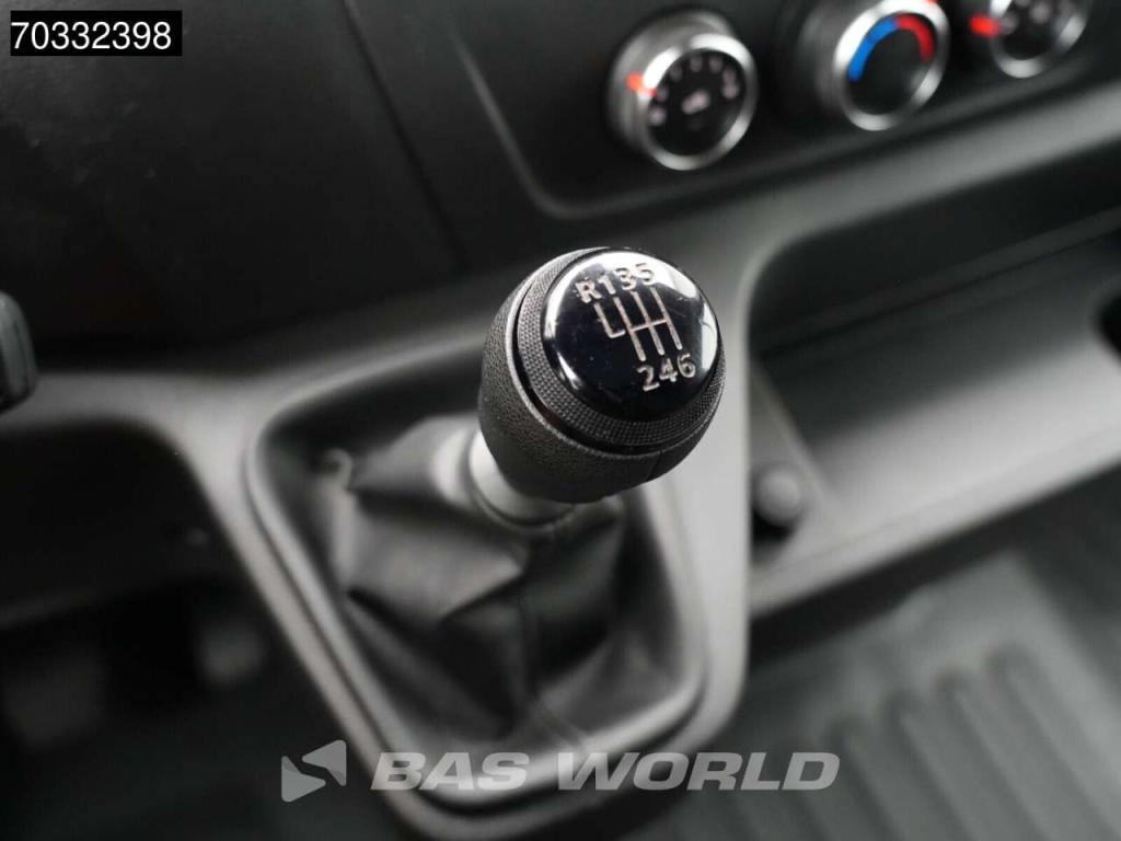 Renault Master 135PK L2H2 Trekhaak APK 02/2027 Trekhaak Foto 13