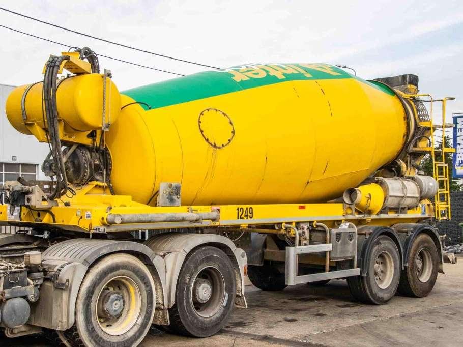 De Buf BETON MXER 12M3 Foto 1