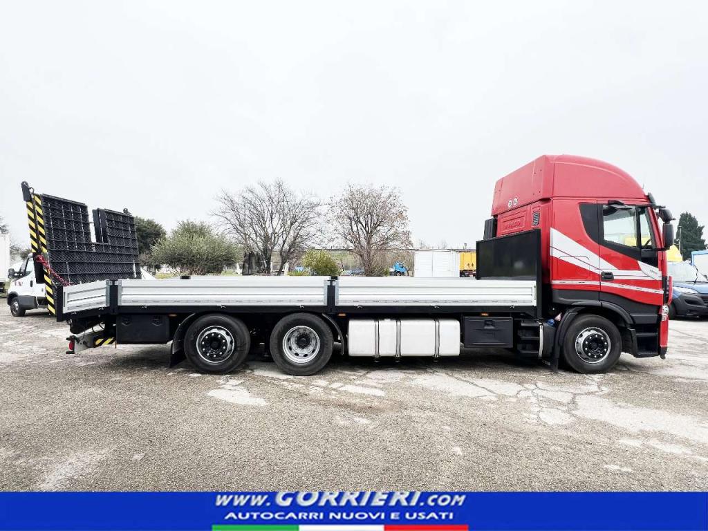 Iveco Stralis AS260S46FP Foto 3