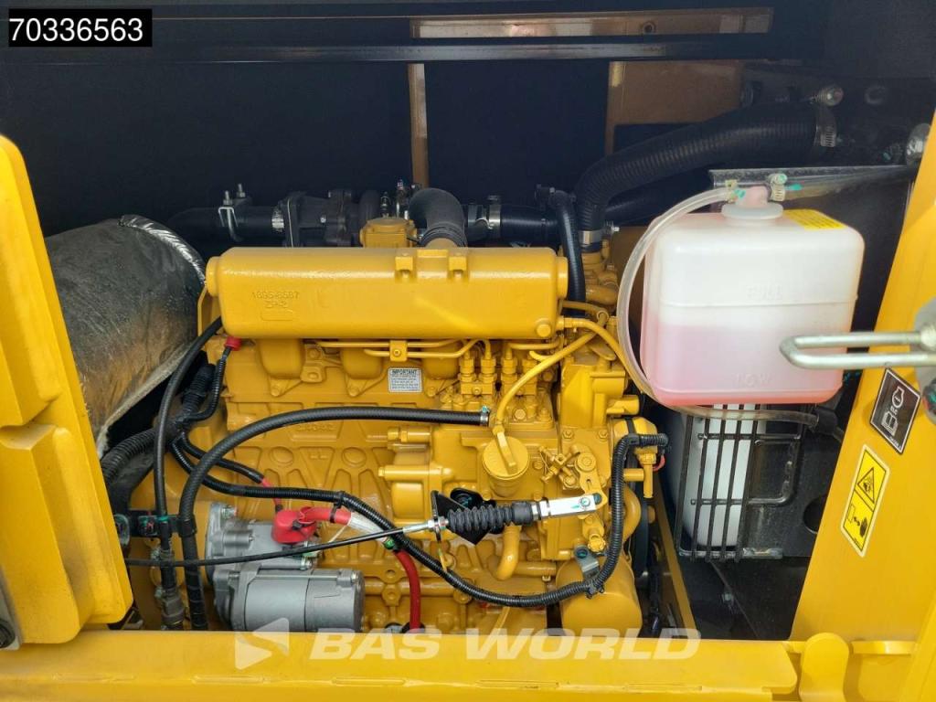 Caterpillar 307 Foto 15