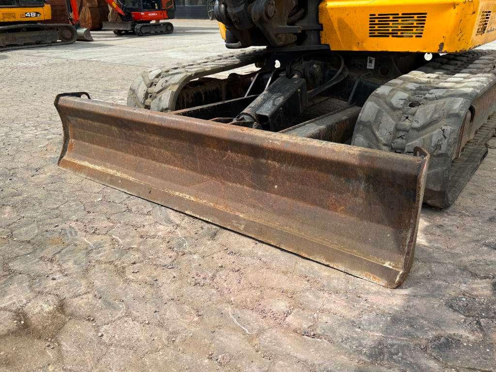 JCB 48Z-1 - Hammer Lines / Quick Coupler Foto 18