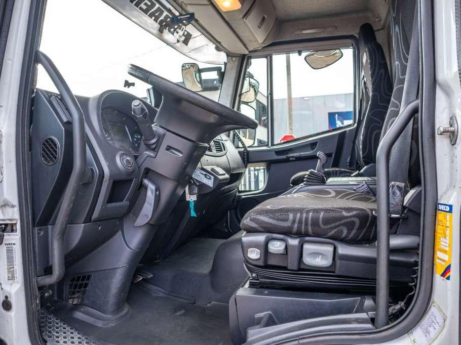 Iveco EUROCARGO 160E25 Foto 8
