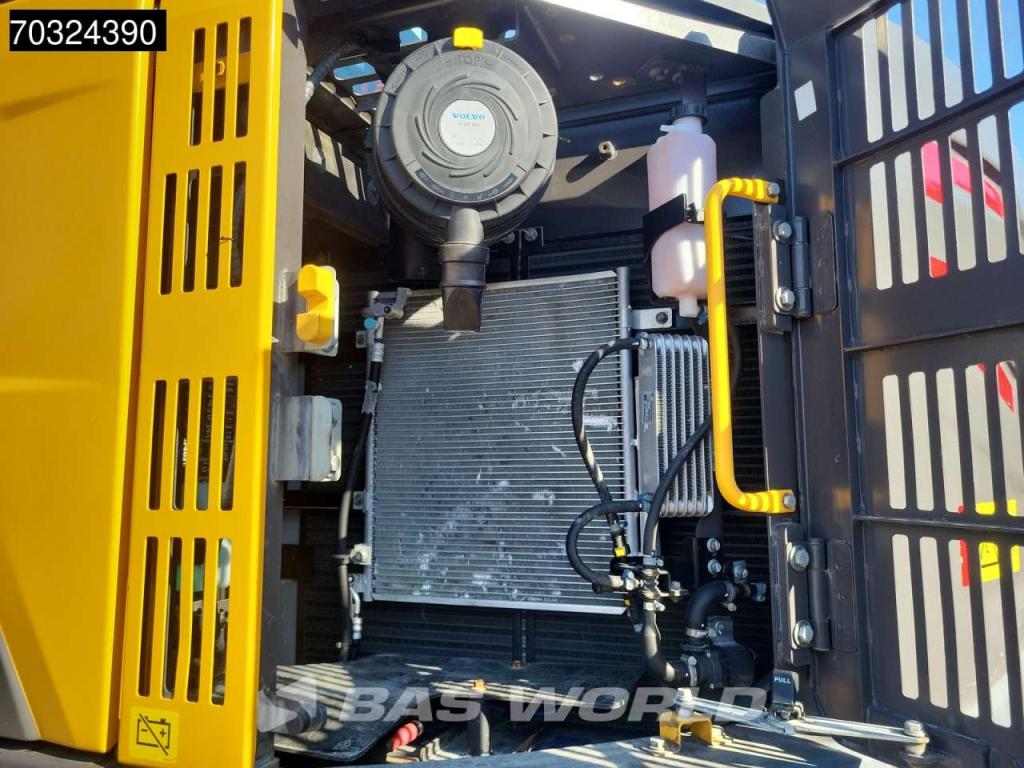 Volvo ECR235 E L Tiltrotator - Blade Foto 26