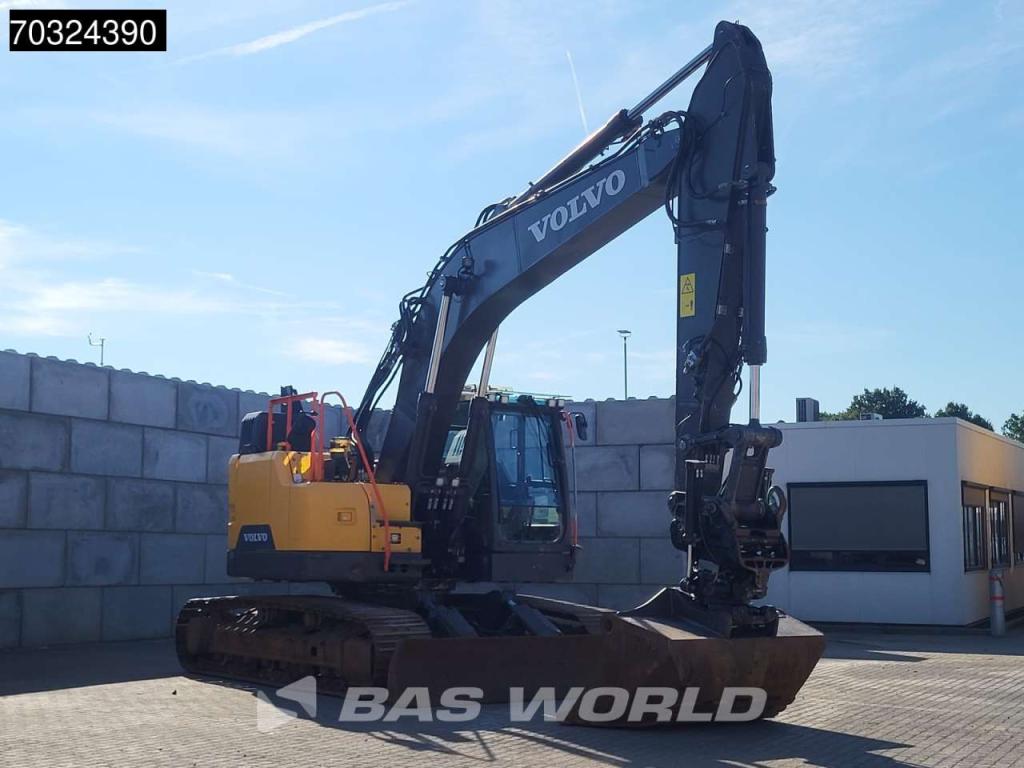 Volvo ECR235 E L Tiltrotator - Blade Foto 6