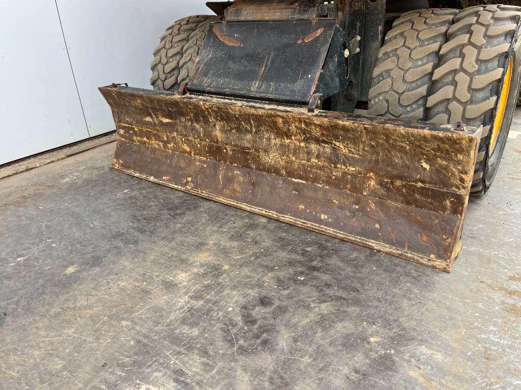 Hitachi ZX140W-6 - Blade / Triple Boom / Auto Greasing Foto 27