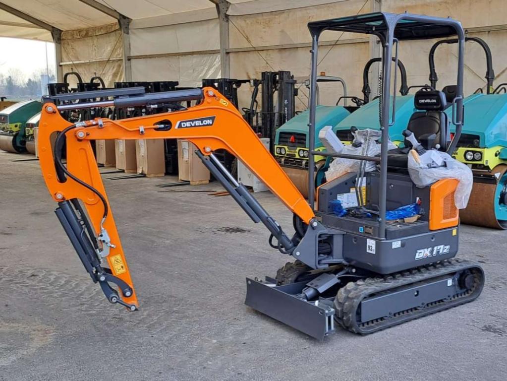 Develon DX17Z-7 Foto 1