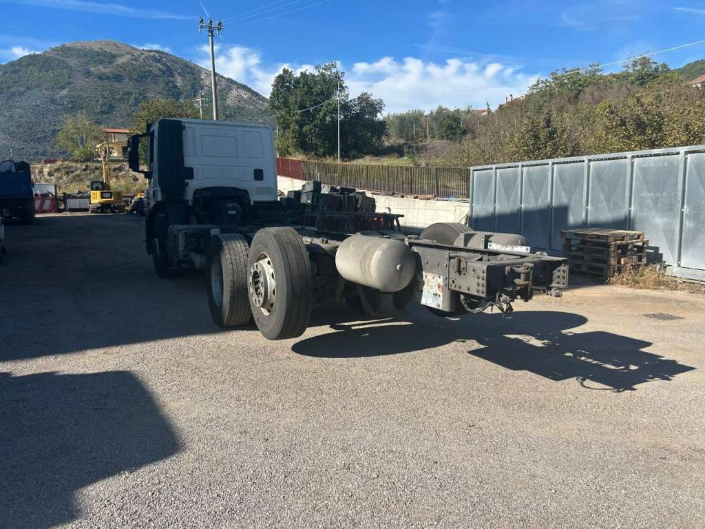 Iveco STRALIS HI-STREET 260S31 Foto 13