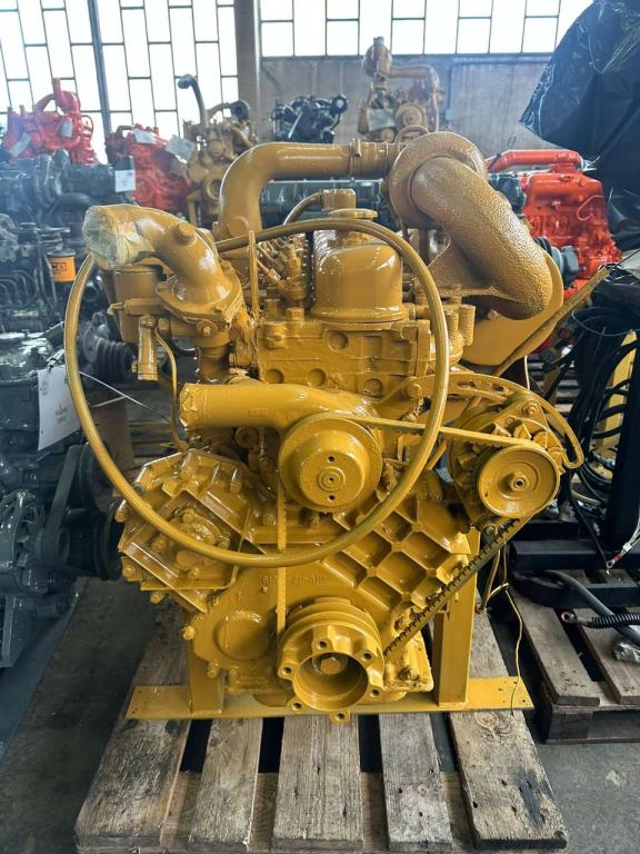 Komatsu S6D105 Foto 4