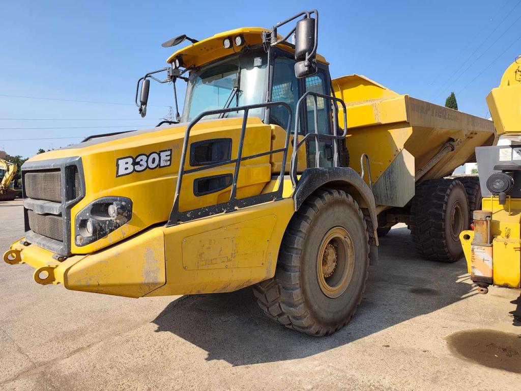 Bell B30E Foto 1