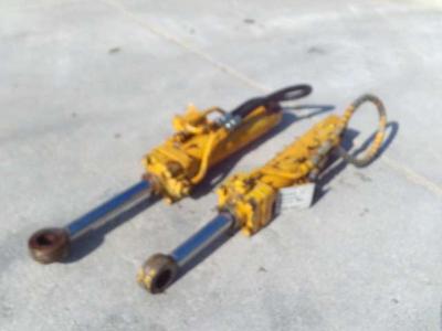 Pistón de retorno de cuchara para Caterpillar 920 vendida por OLM 90 Srl