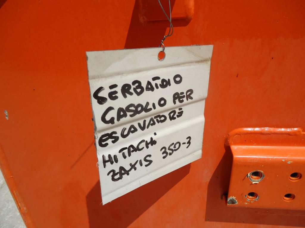 Depósito para gasóleo para Hitachi ZAXIS 350-3 Foto 4