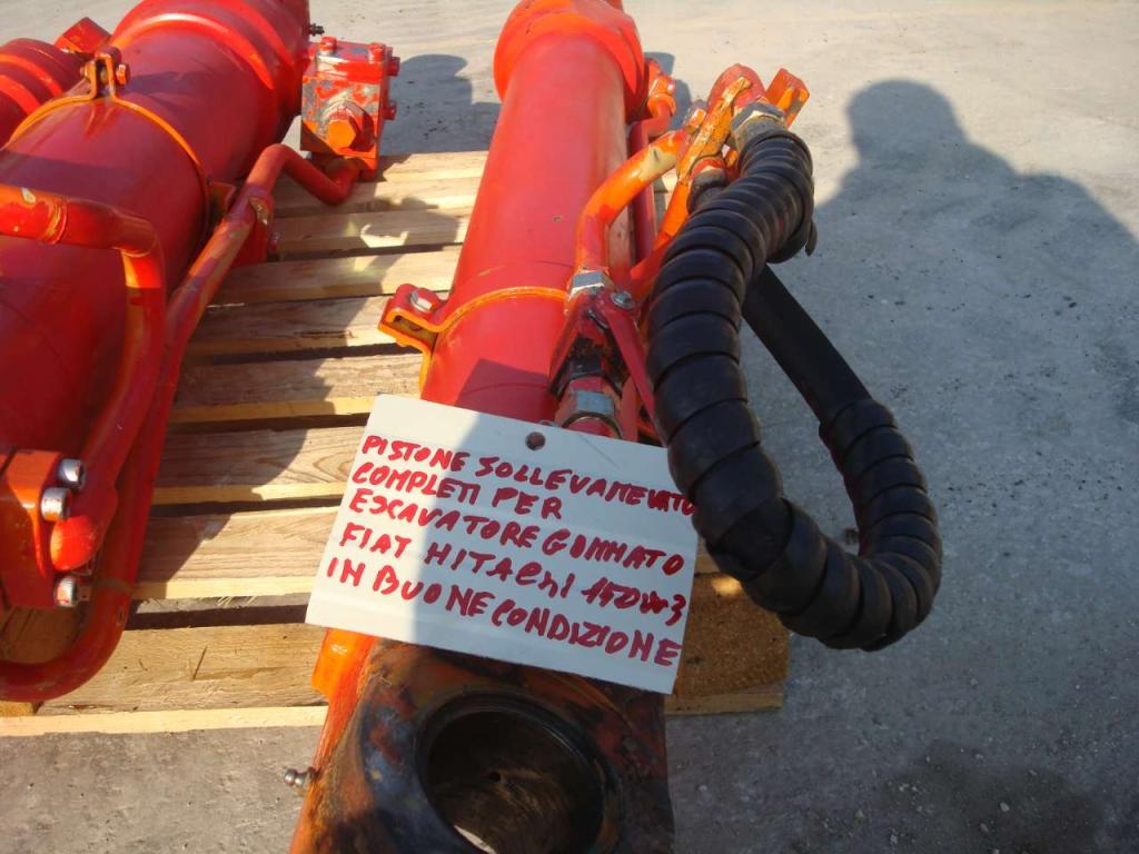 Cilndro de levantamiento para Fiat Hitachi 150W3 Foto 4