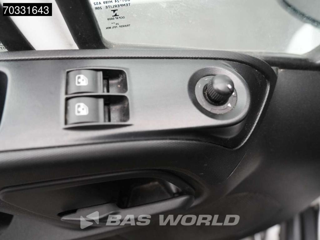 Iveco Daily 35S14 L2H2 Airco Cruise 3500kg trekgewicht 3520L Airco Cruise control Foto 19