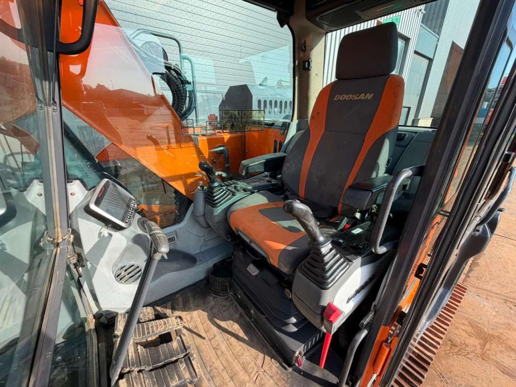 Doosan DX140LCR-5 Foto 21