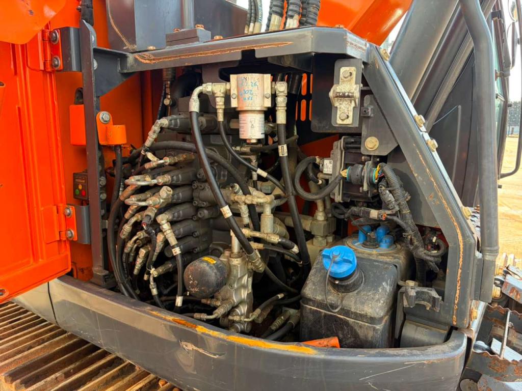 Doosan DX140LCR-5 Foto 30