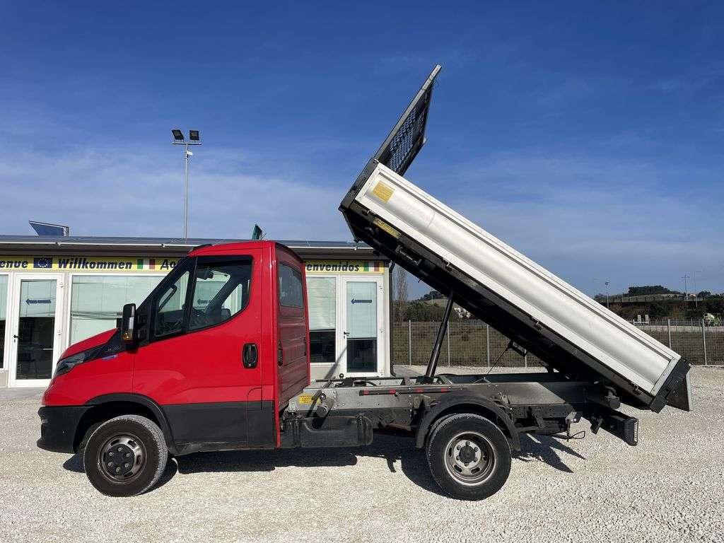 Iveco Daily 35 C14 Foto 1
