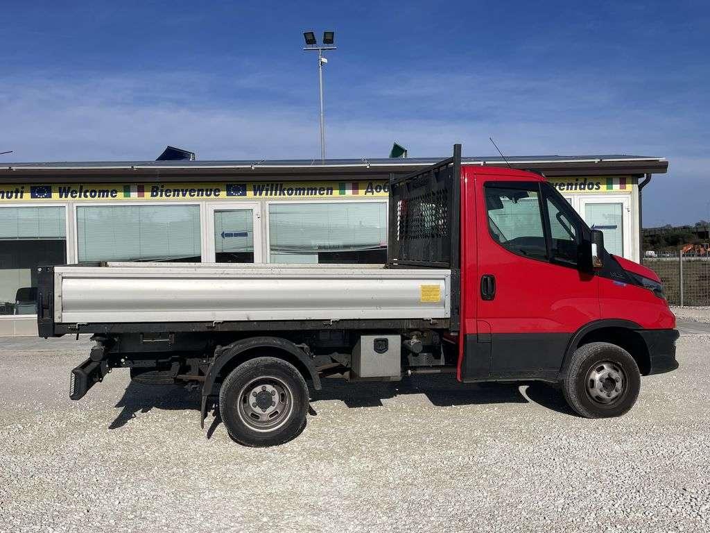 Iveco Daily 35 C14 Foto 2