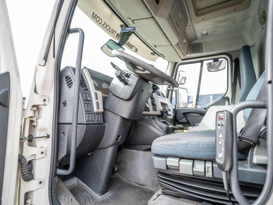 Volvo FLH 290 +CARRIER Foto 13