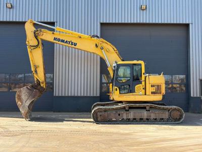 Komatsu PC228USLC-8 vendida por Big Machinery