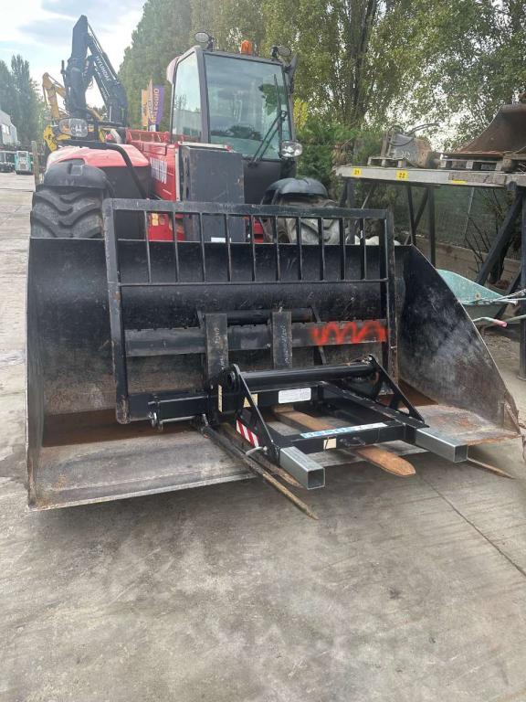 Manitou MLT845 Foto 2